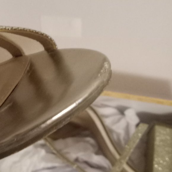 Nina Shoes Haviva1 Latte Dreamla sparkly 3” chunky gold heels w/T strap EUC sz 9 - Picture 4 of 5